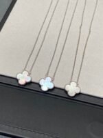 [Eternal Jewelry]CLOVER MEDIUM SILVER WHITE MOP NECKLACE - Image 9