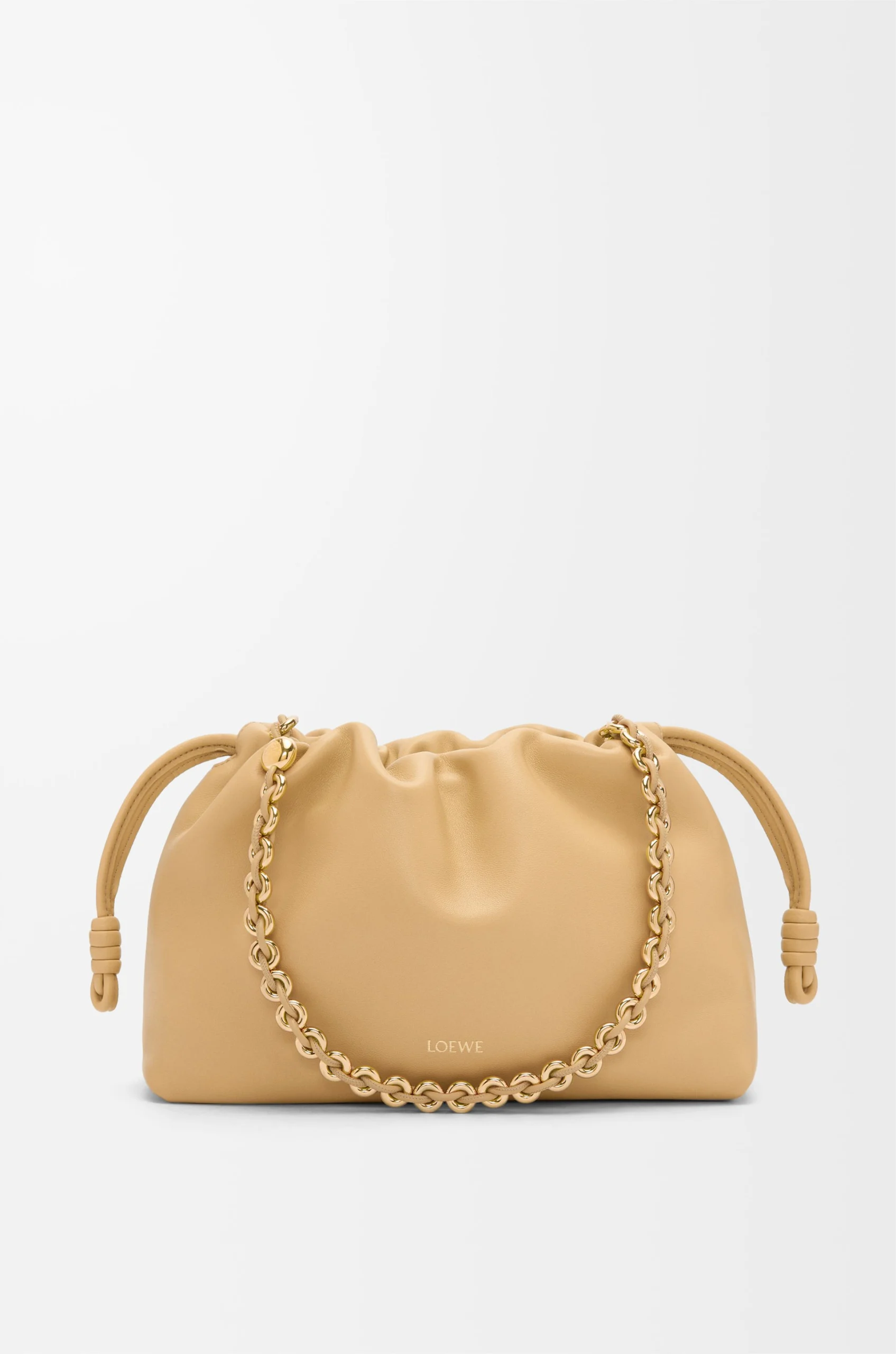 665299646d293b5c3d8d4de63fa2ce3d-scaled-1.webp Medium Flamenco purse in mellow nappa lambskin - Image 1