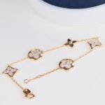 [Eternal Jewelry]LEAF CLOVER BRACELET - Image 2