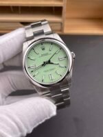 Rolex Oyster Perpetual  41mm M124300‑0007 Replica - Image 3