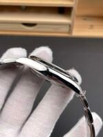 Rolex Oyster Perpetual  41mm M124300‑0002 Replica - Image 5