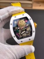 RM‑88 Smiley White Ceramic Case, Yellow Fluororubber Strap - Image 4