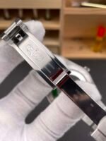 Rolex Oyster Perpetual  41mm M124300‑0006 Replica - Image 8