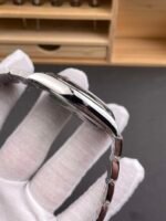 Rolex Oyster Perpetual  41mm M124300‑0007 Replica - Image 5