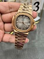 Patek Philippe Nautilus 5711/1R － 001 | 40mm Rose Gold Grey Plate Replica - Image 4